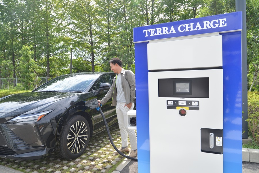 Terra Charge、調布市および同市商工会と公民連携　EV充電設備整備を推進