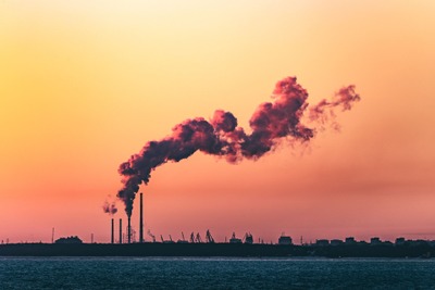 アブダビ国営石油（ADNOC）、2030年までにCO2排出量が40％増加見込み　NGO調査 画像