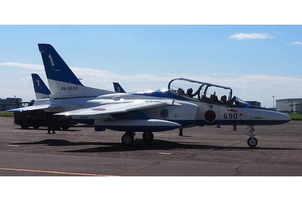 航空自衛隊、ブルーインパルスの展示飛行にユーグレナの国産SAF「サステオ」を初採用 画像